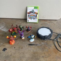 SKYLANDERS GAME, FIGURES, PORTAL