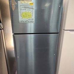 30’ Refrigerator, Stainless Steel With Ice Maker, Open Box With Manufacturer Warranty 