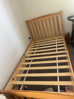 Twin bed