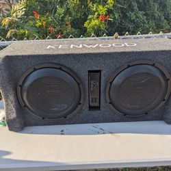 Kenwood Car Audio With Amp 