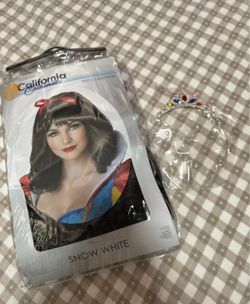 Snow White wig & tiara