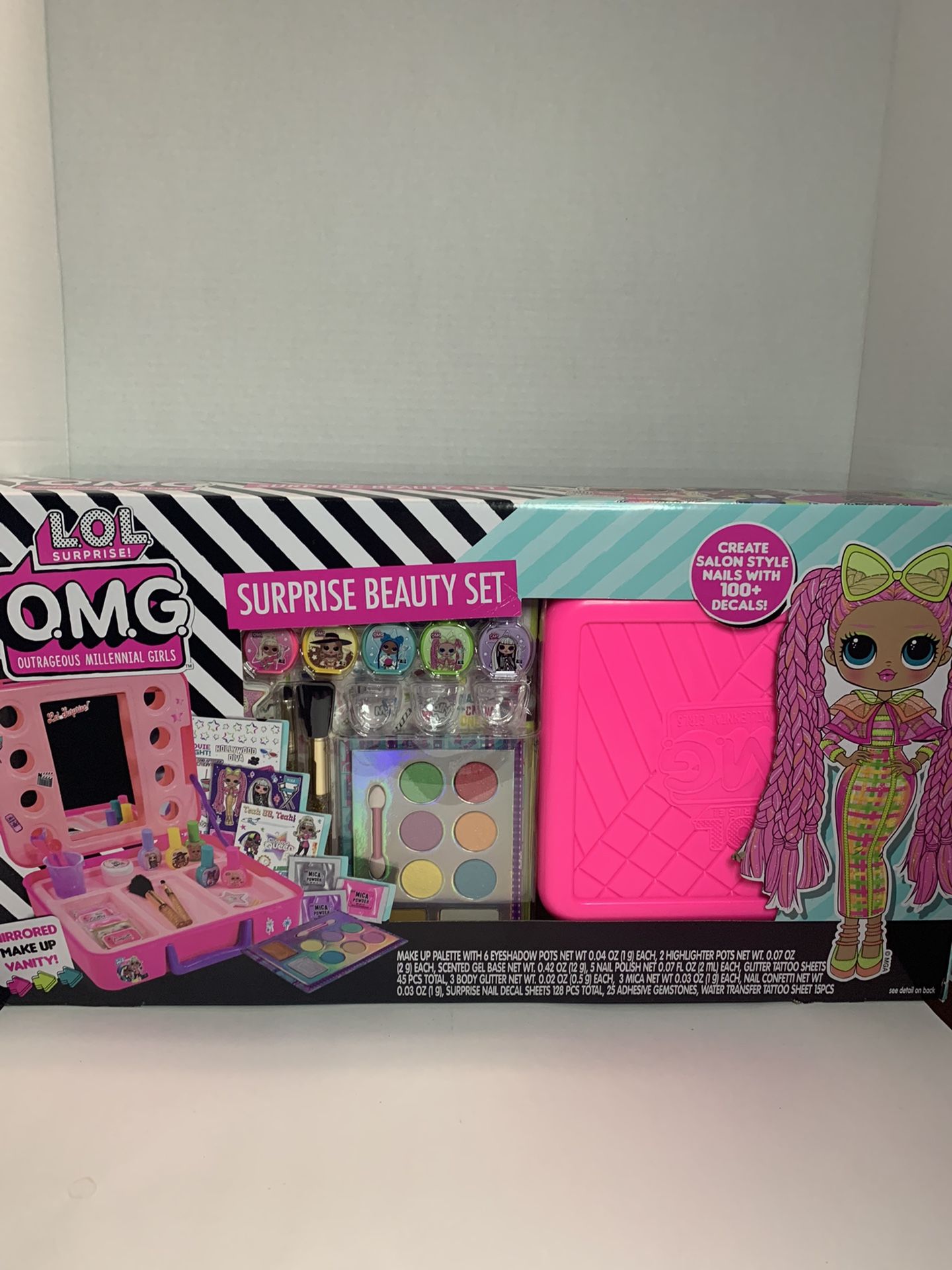 LOL OMG Surprise Beauty Set 