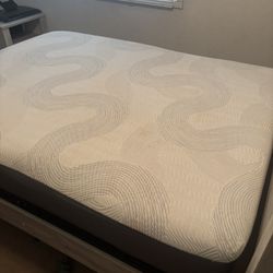 Bed With A Frame Queen Size 