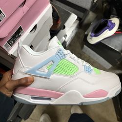 Jordan 4s
