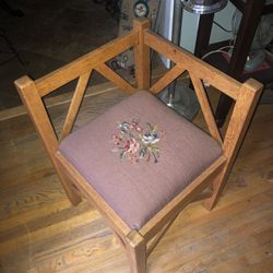 Mission Oak Antique Corner Chair