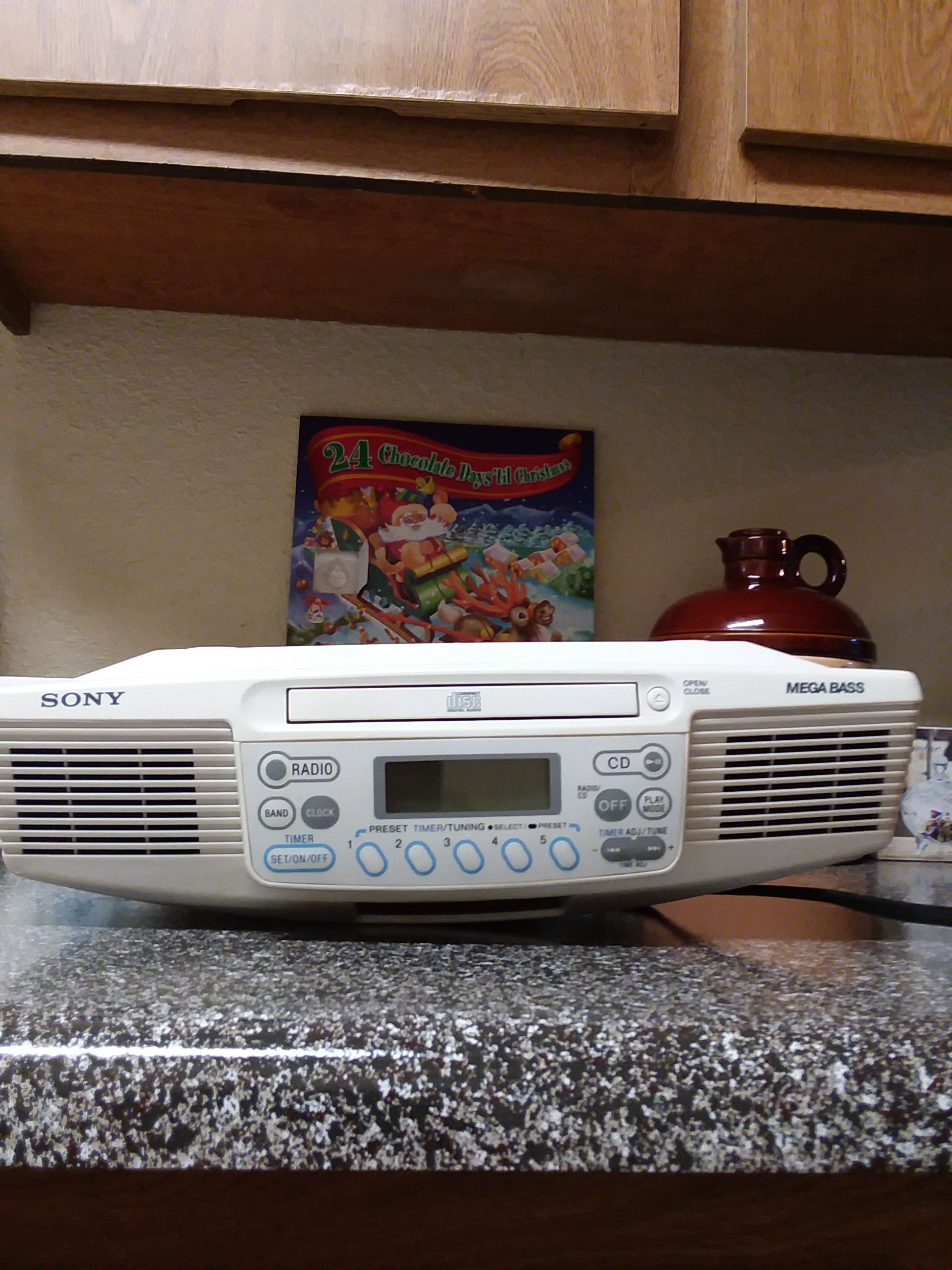 Sony mega bass under the cabinet CD radio, clock