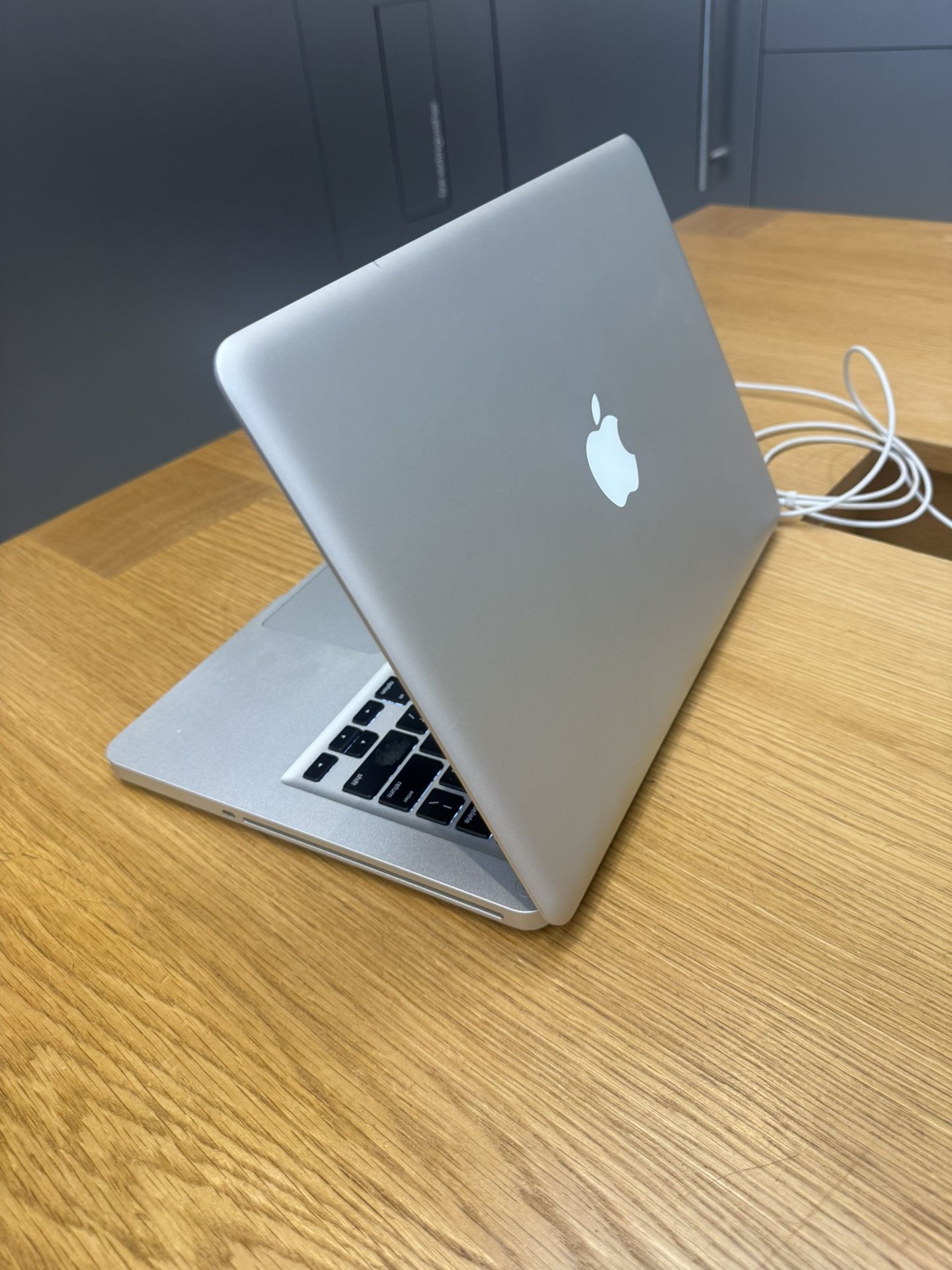 MacBook 2011
