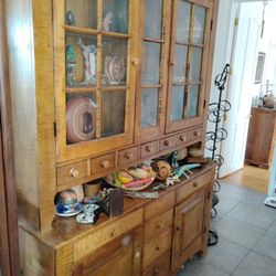 China Hutch 