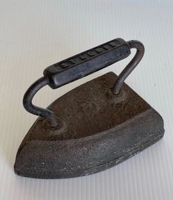 Antique Sad Cast Iron # 8 Door Stop St Louis Handle