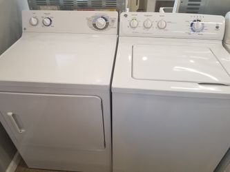 Set washer and dryer