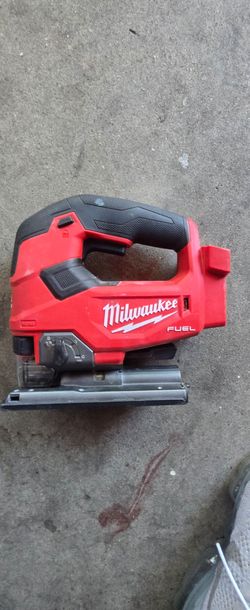 Milwaukee m18 jig saw