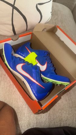 track & filed running shoes nikes