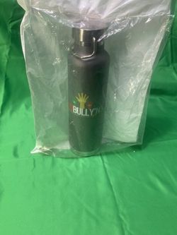  Vacuum Insulator Bottle 22oz