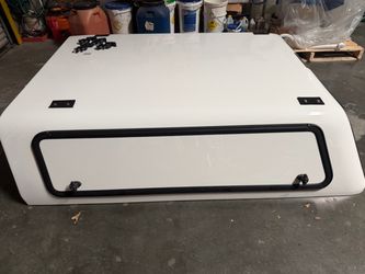 Camper shell