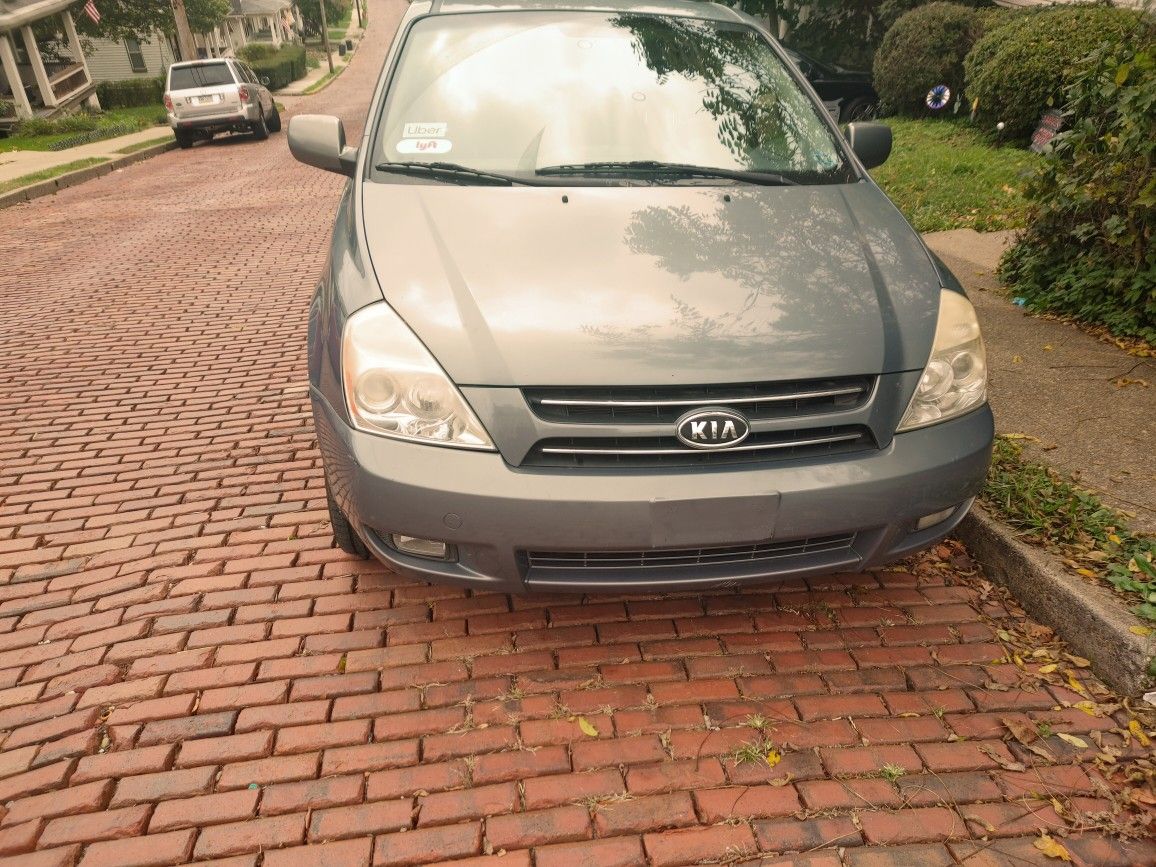 2007 KIA Sedona