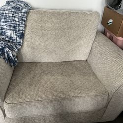 Love Seat/small Couch