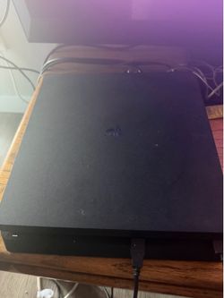 PS4 with 2 controllers