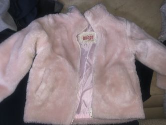 Pink fluffy sweater size (2-4t)