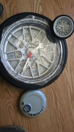 Wheel clock