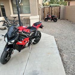 2016 BMW S1000R