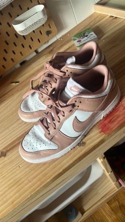 Nike Dunks Women Size 8.5 