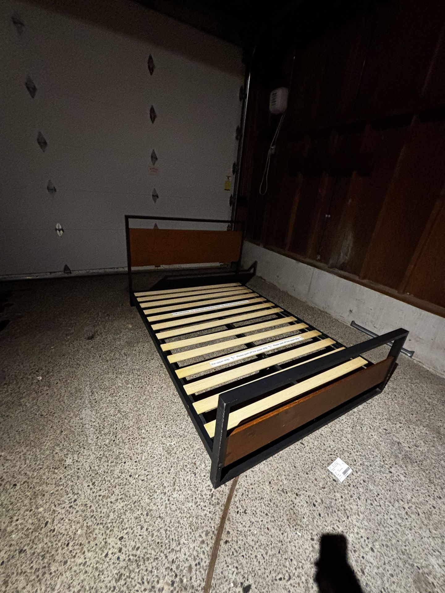 Queen Frame