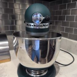 Kitchen aid  Machine