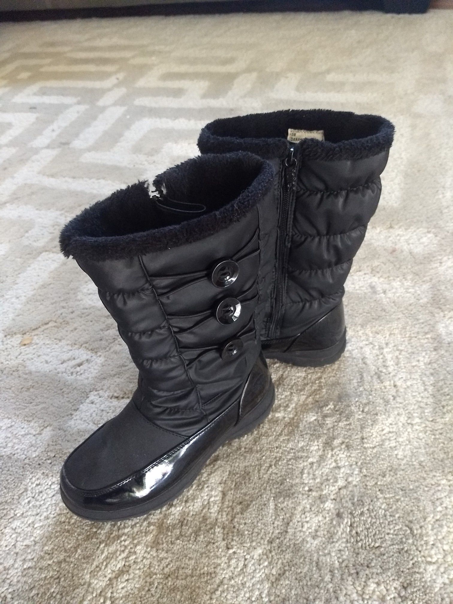 Totes rain / snow boots size 5