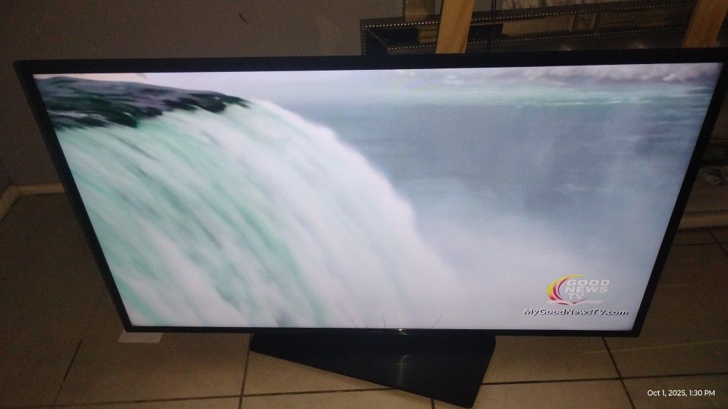 32" Samsung HDMI TV