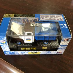 Vintage Die Cast Moon Pie Truck 