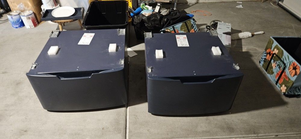 GE Washer And Dryer Blue Pedestal Drawers