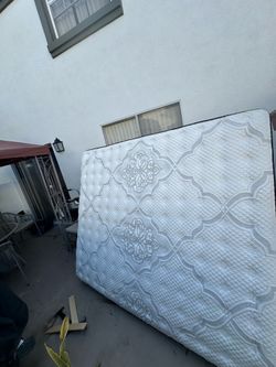 KING  Mattress LOW PRICE !!