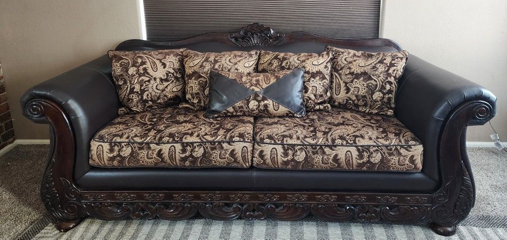 Magnificent Overstuffed Hand Carved Vintage Sofa / Couch / Davenport