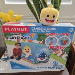 Baby Shark Pop Up Tent & Singing Plush
