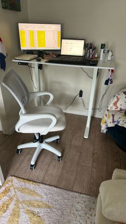 Moving Sale - Furniture, Books, Kitchenware, TV - ALL MUST GO