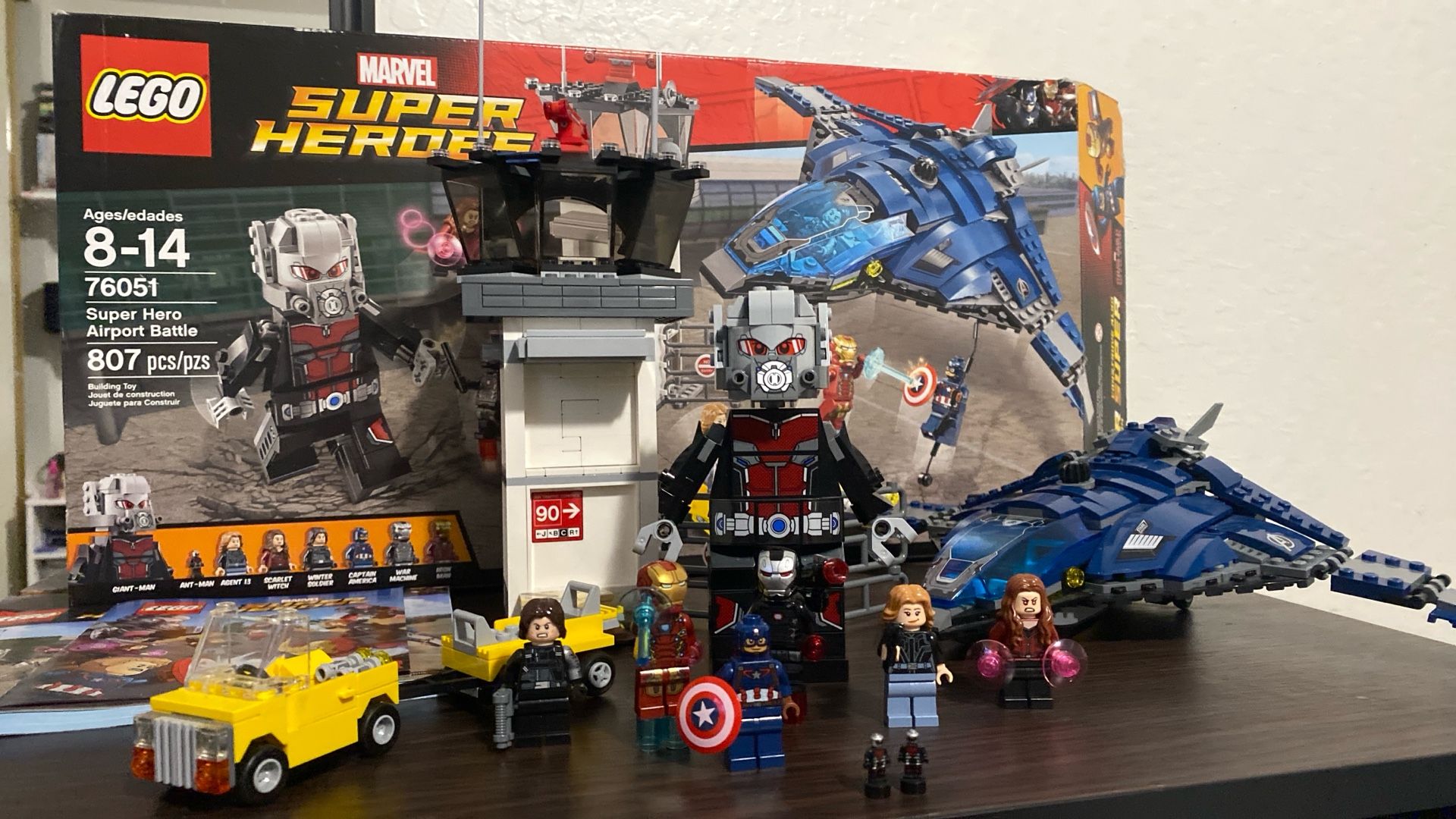 Lego Marvel Super Hero Airport Battle - Main Image