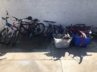 Beach Cruiser Mountain Bikes Bicycles Lot BEST OFFER