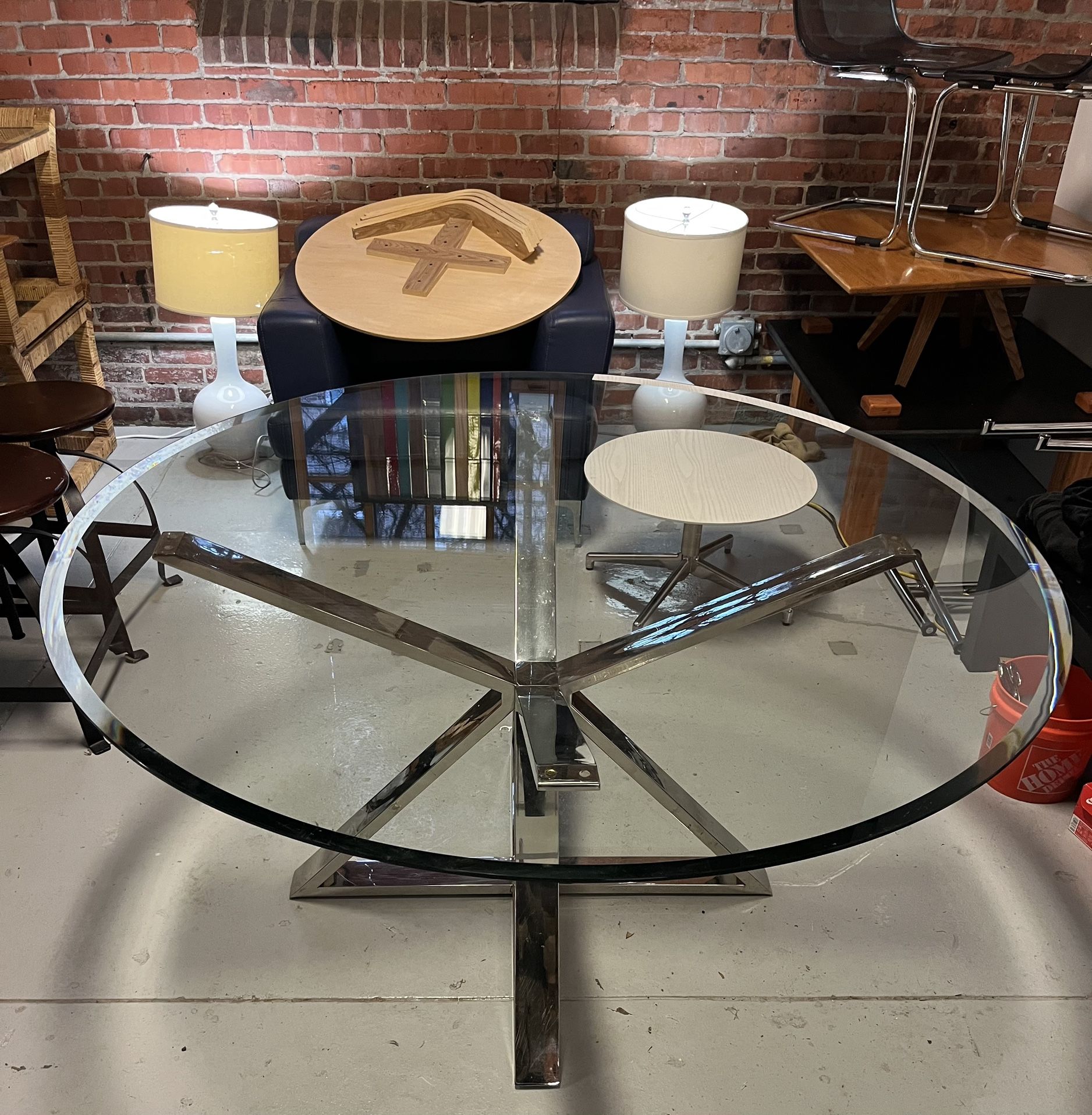 Modern 60” Round Glass Dining Table – Thick Glass Top + Polished Chrome Base