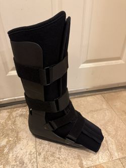 Large orthopedic Boot