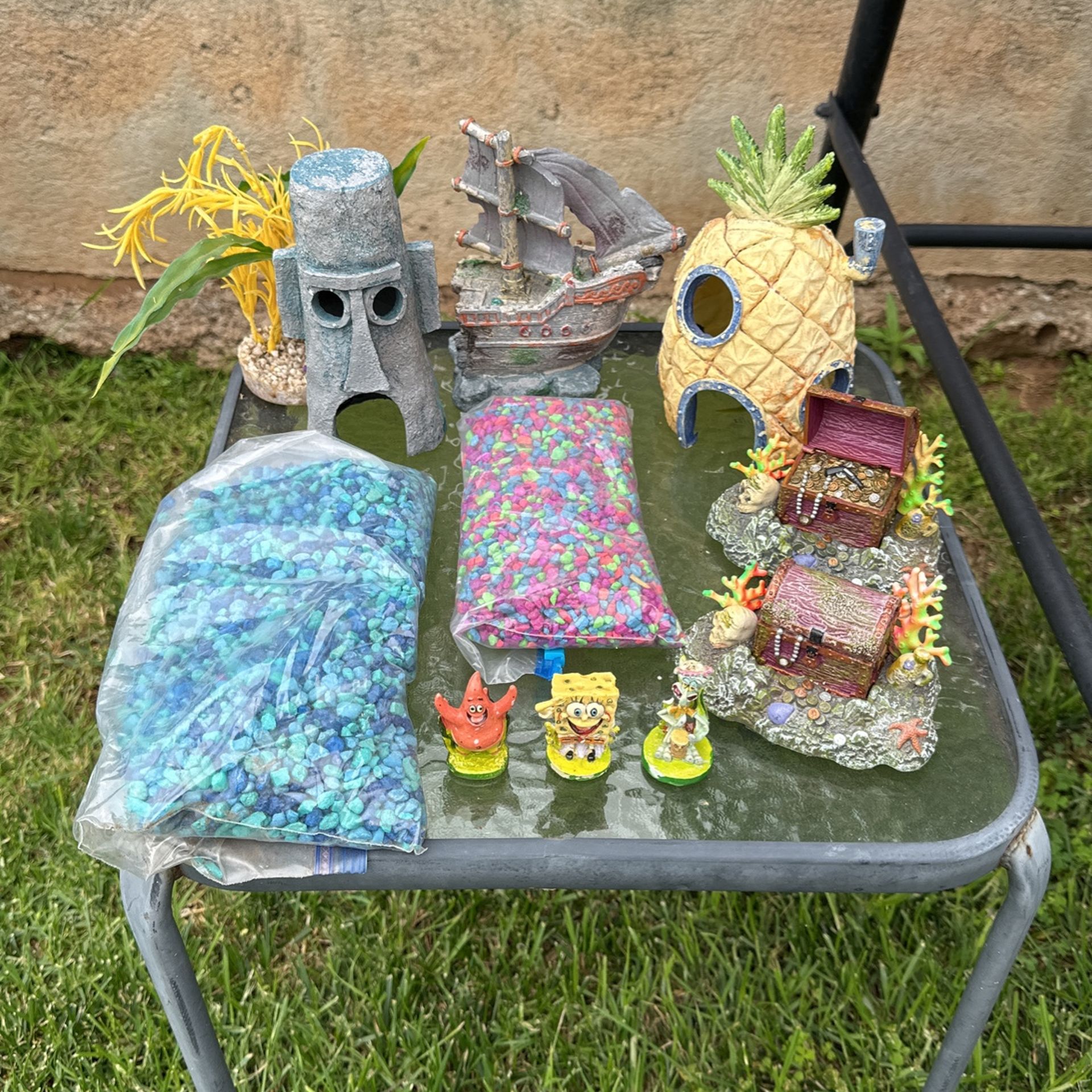 $5 SpongeBob Aquarium Decoration Lot