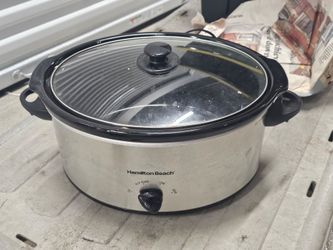 Hamilton Beach Stainless Steel Crock Pot / Slow Cooker (6 Qt)Up for sale is a reliable, classic Hamilton Beach 6-Quart Oval Slow Cooker in excellent w