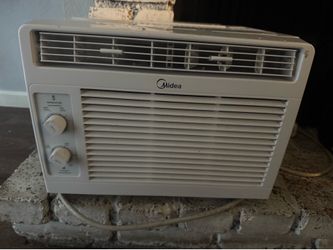 A/C Window