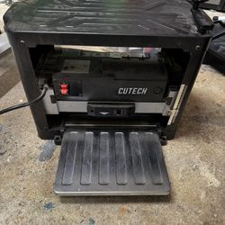 Cutech Thickness Planer 