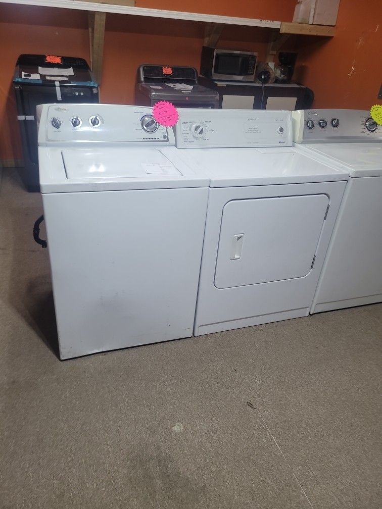 Whirlpool/kenmore  Washer And Dryer Set White Top Load 