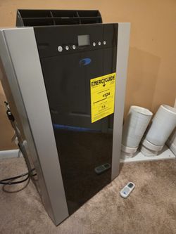 WHYNTER AIR CONDITIONER ❄️14K BTU & DEHUMIDIFIER , blows 60°, Rolls On Wheels , Sells On AMAZON for $500