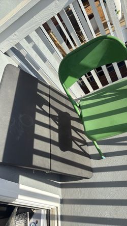 Foldable party table chair