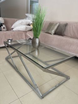 Coffee table set Great Condition!
