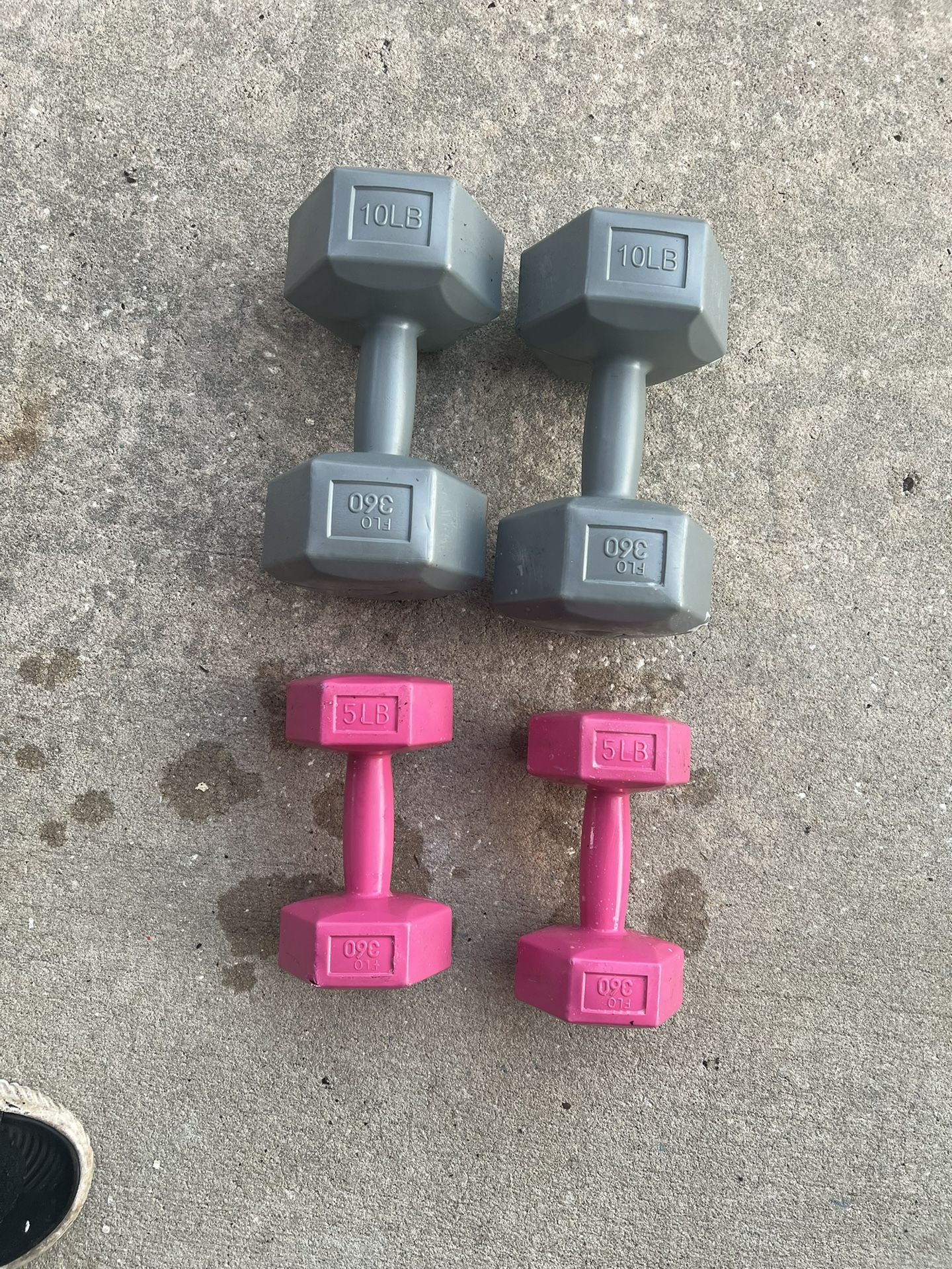 Two 5’s Two 10’s Dumbbells