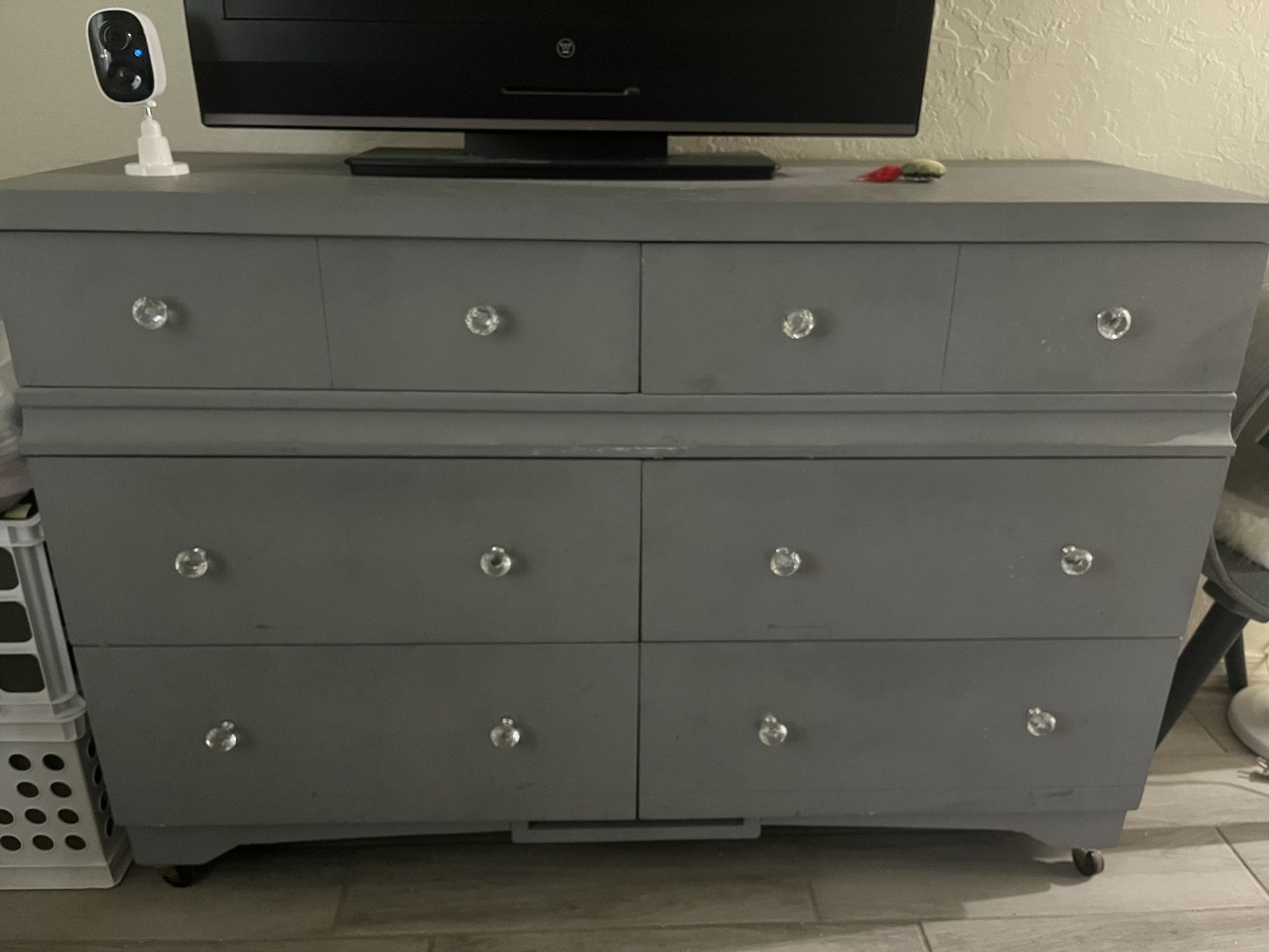 Wooden Dresser & Nightstand
