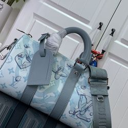 Louis Vuitton Classic Keepall Bag